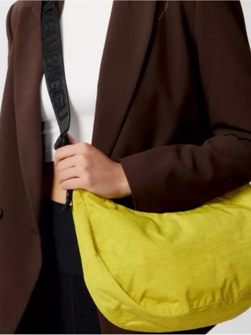BAGGU: Medium Nylon Crescent “Sour”🍋 - Picture 2 of 4